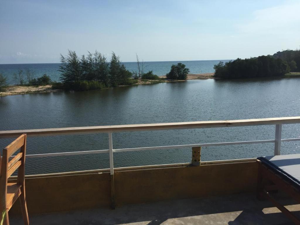 The River Mouth Phu Quoc Exterior photo