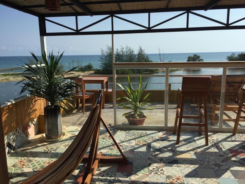 The River Mouth Phu Quoc Exterior photo